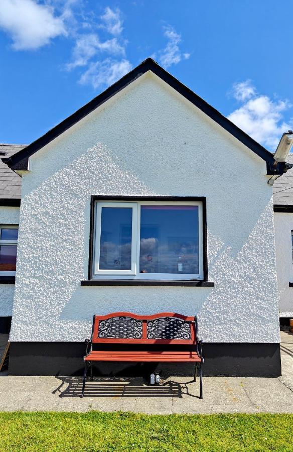 Teach Roisin-Traditional Irish Holiday Cottage In Malin Head. Extérieur photo