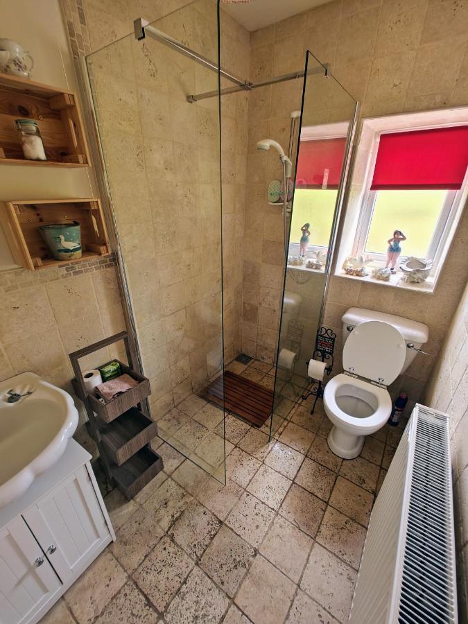 Teach Roisin-Traditional Irish Holiday Cottage In Malin Head. Extérieur photo
