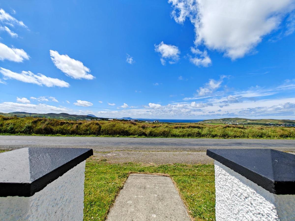 Teach Roisin-Traditional Irish Holiday Cottage In Malin Head. Extérieur photo