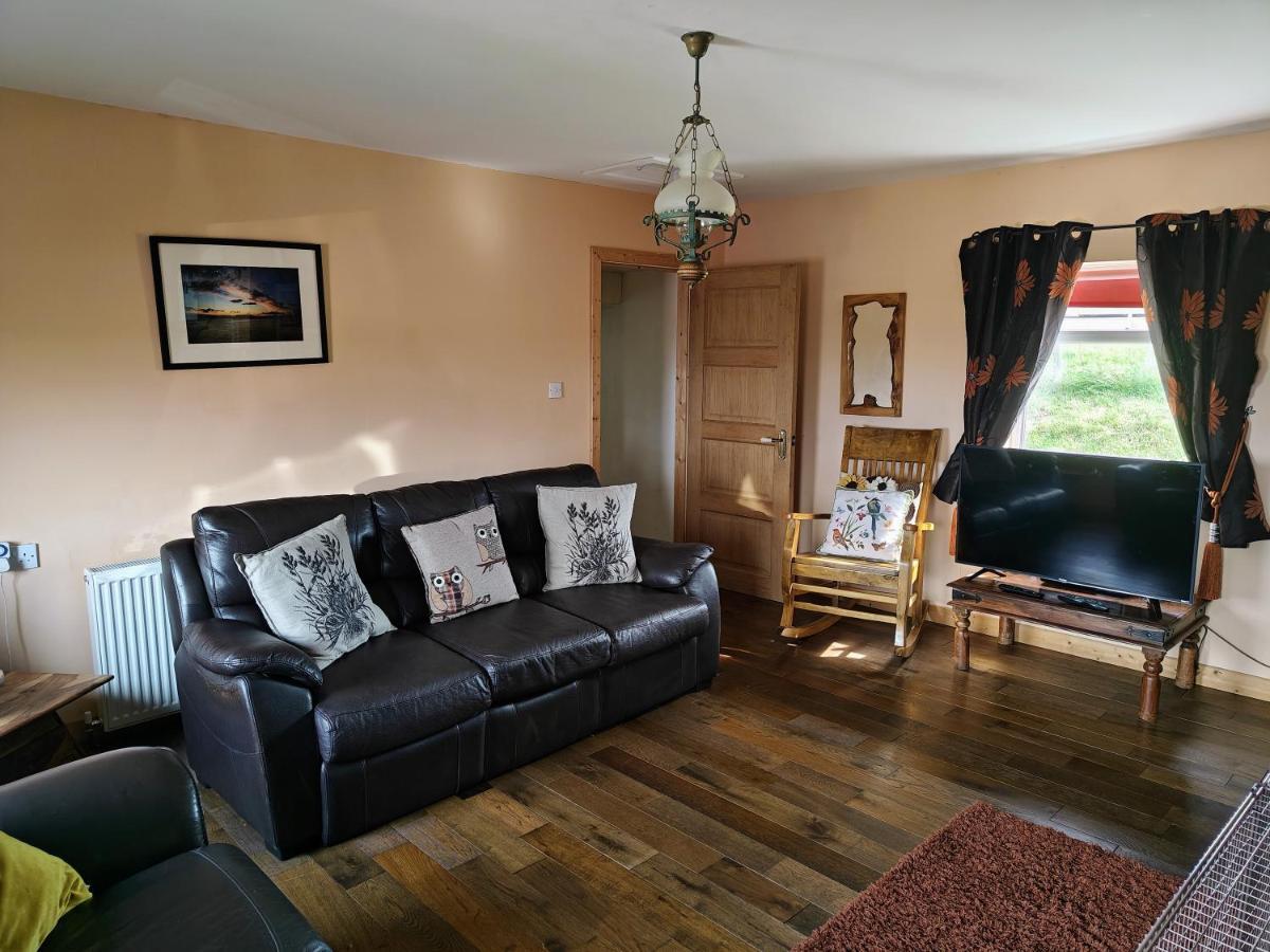 Teach Roisin-Traditional Irish Holiday Cottage In Malin Head. Extérieur photo